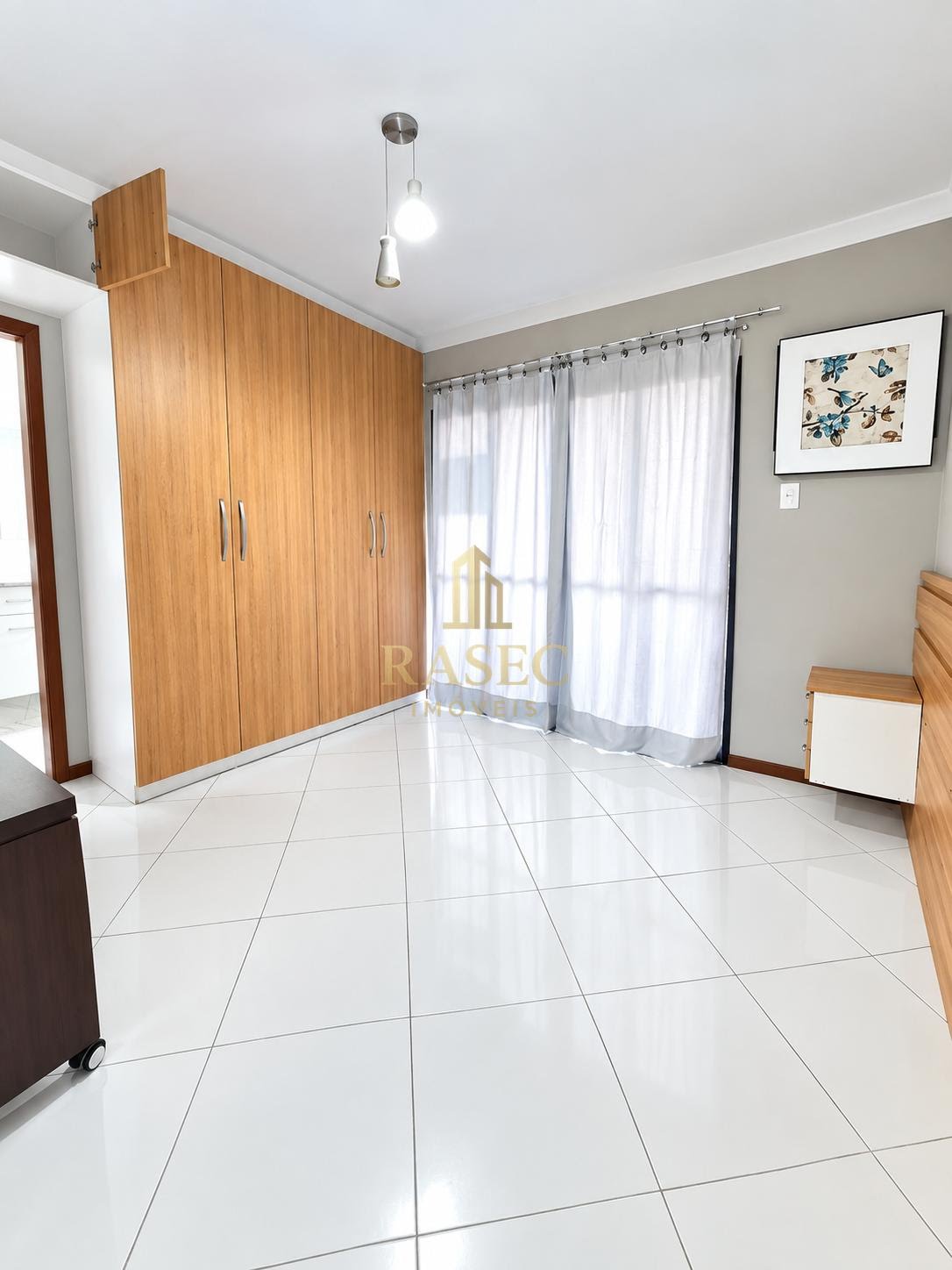 Apartamento para alugar com 3 quartos, 1 suíte, 2 vagas e 94m² no Centro I, Brusque (SC) — foto 17 de 18