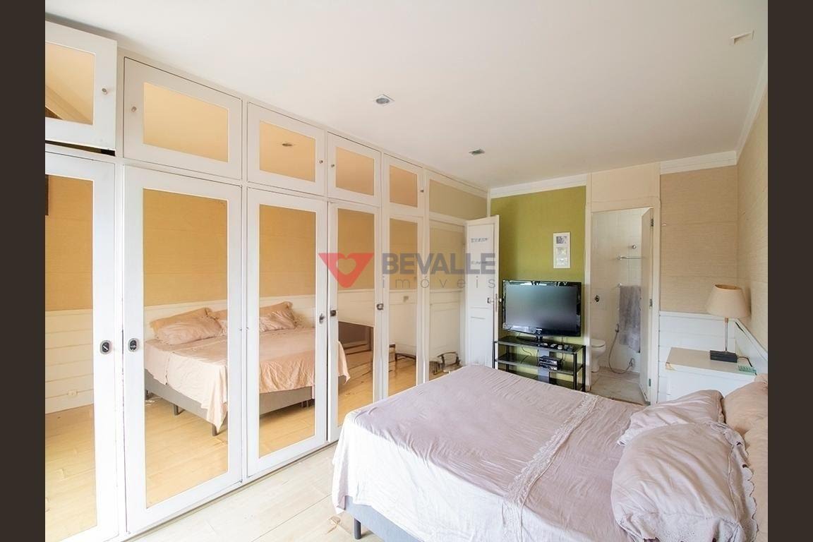 Apartamento à venda com 4 quartos, 1 suíte, 3 vagas e 205m² no Flamengo, Rio de Janeiro (RJ) — foto 16 de 30