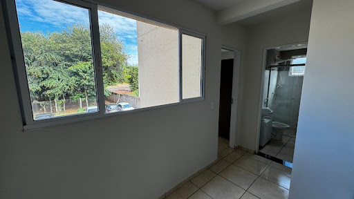 Apartamento em Bairro Jd Centenário  -  Campo Grande