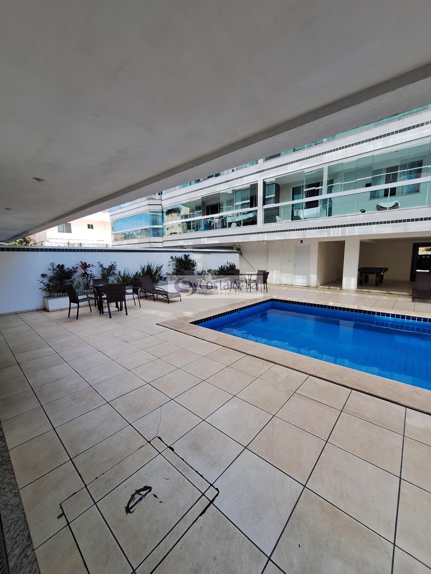 Apartamento à venda com 1 quarto, 1 suíte, 1 vaga e 110m² no Costazul, Rio das Ostras (RJ) — foto 13 de 28