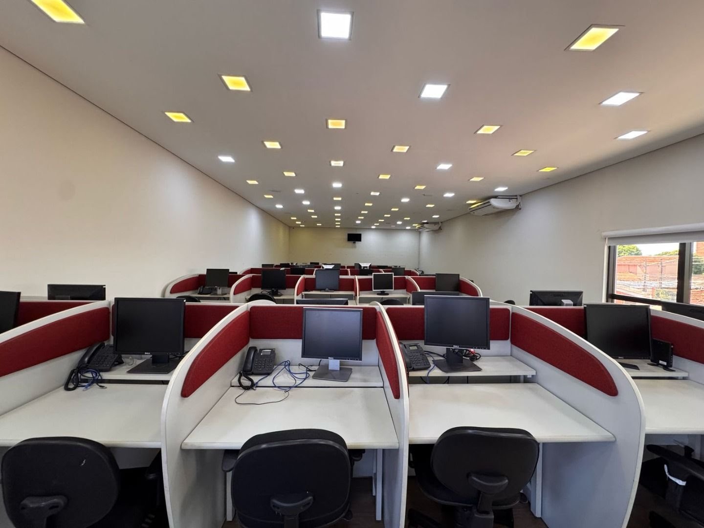 Comercial para alugar com 4 vagas e 360m² no Ipiranga, Ribeirão Preto (SP) — foto 15 de 30