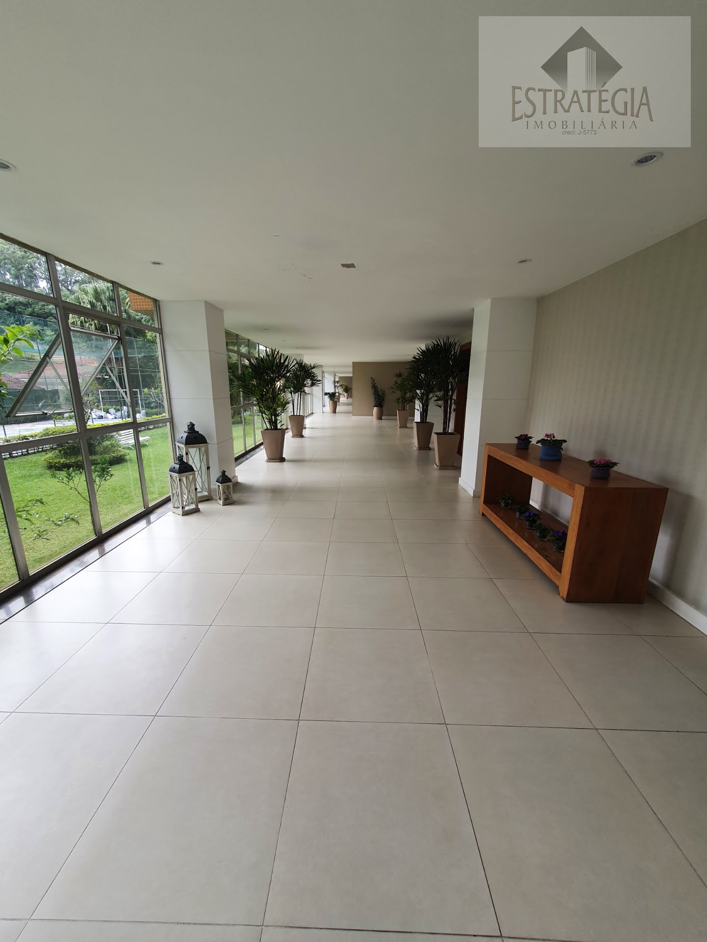 Apartamento à venda com 3 quartos, 1 suíte, 2 vagas e 120m² no Valparaíso, Petrópolis (RJ) — foto 17 de 28