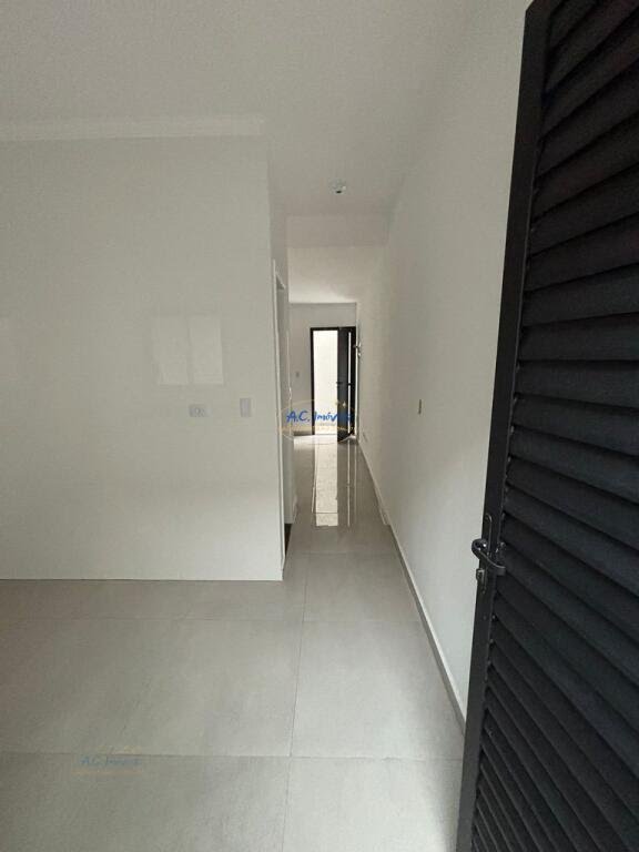 Casa à venda com 2 quartos, 1 banheiro, 1 vaga e 54m² no Vila Tupi, Praia Grande (SP) — foto 4 de 12