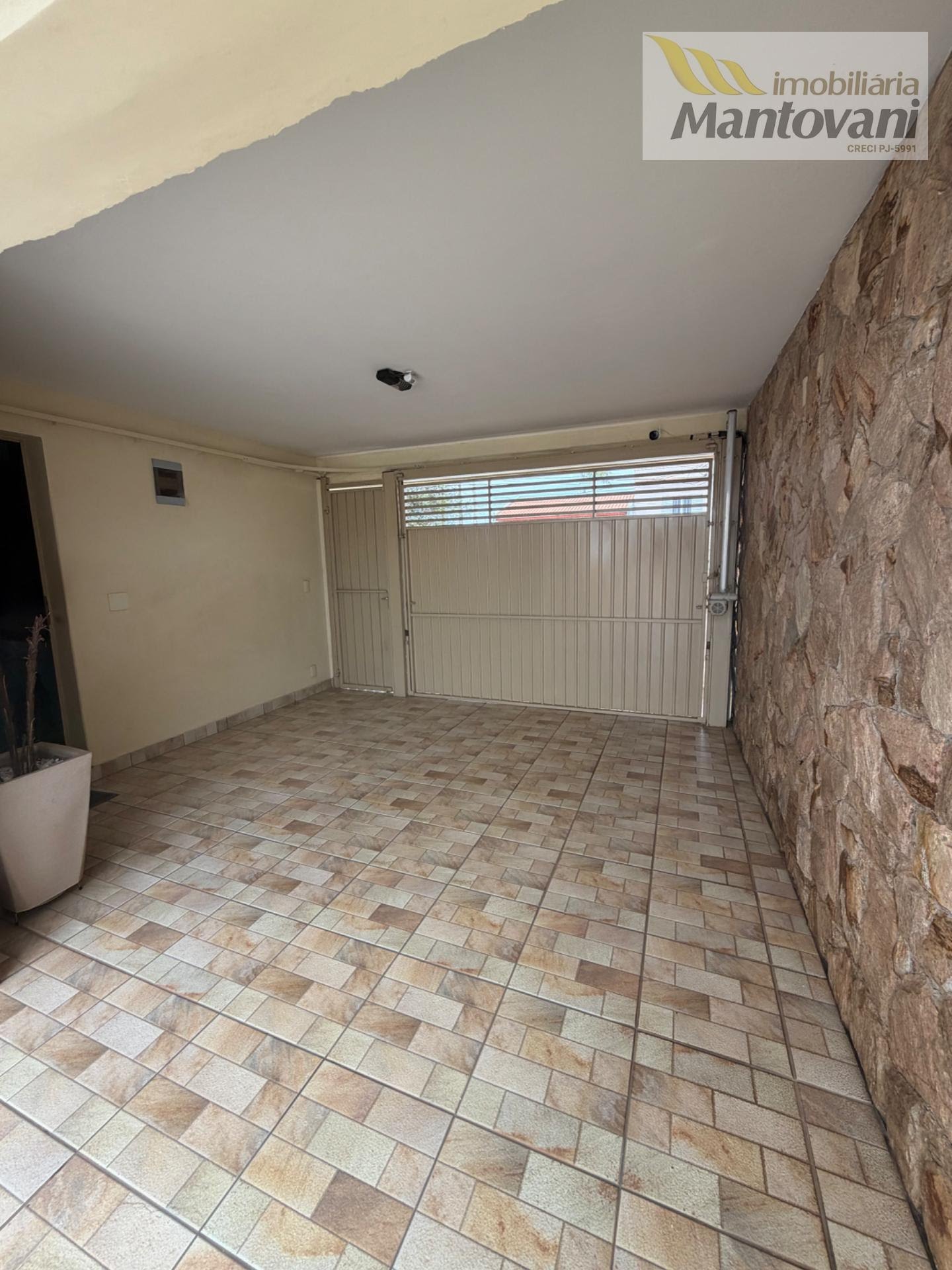 Casa à venda com 3 quartos, 1 suíte, 2 vagas e 324m² no Alto Santa Cruz, Tatuí (SP) — foto 2 de 22