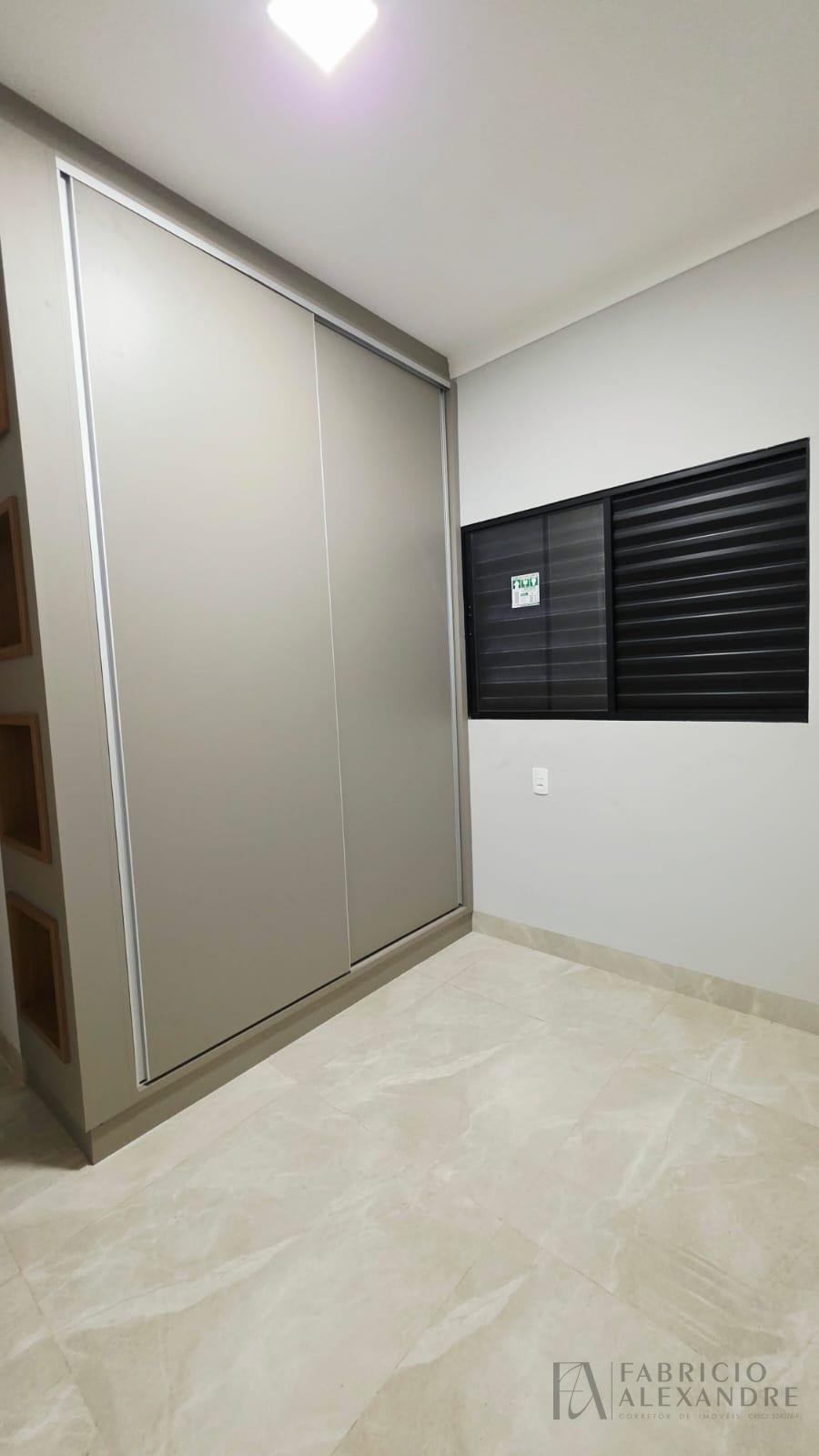 Casa à venda com 3 quartos, 1 suíte e 120m² no Set Sul II, São José do Rio Preto (SP) — foto 2 de 30