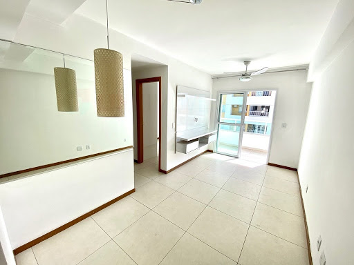 Apartamento em Jardim Camburi  -  Vitória
