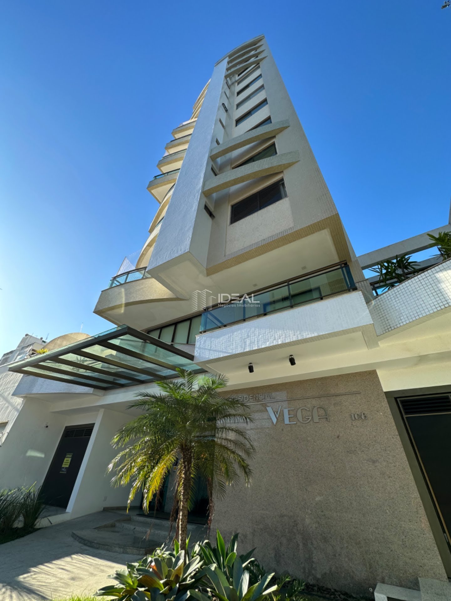 Apartamento à venda com 3 quartos, 3 suítes, 2 vagas e 128m² no Parque Tamandaré, Campos dos Goytacazes (RJ) — foto 7 de 30