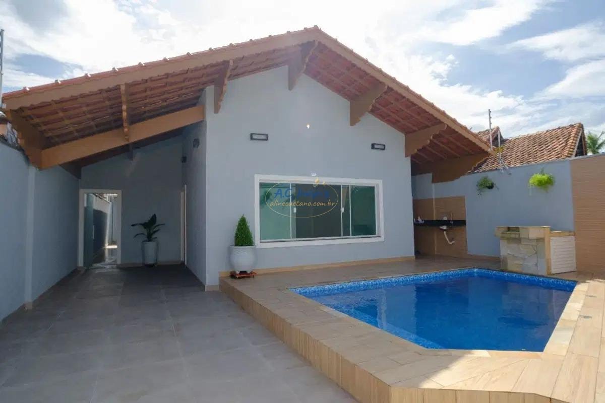 Casa à venda com 3 quartos, 3 banheiros, 3 vagas e 148m² no Solemar, Praia Grande — foto principal