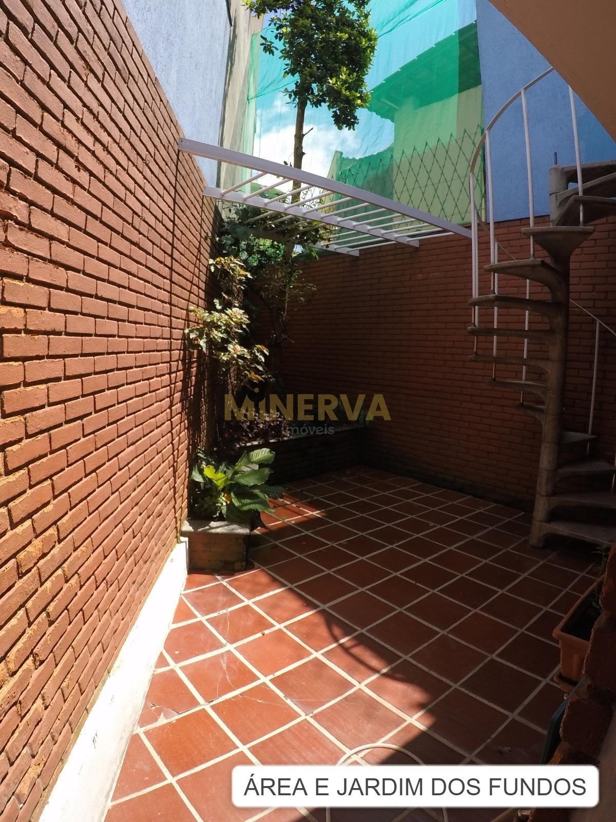 Casa à venda com 2 quartos, 2 suítes, 2 vagas e 334m² no Macedo, Guarulhos (SP) — foto 15 de 17