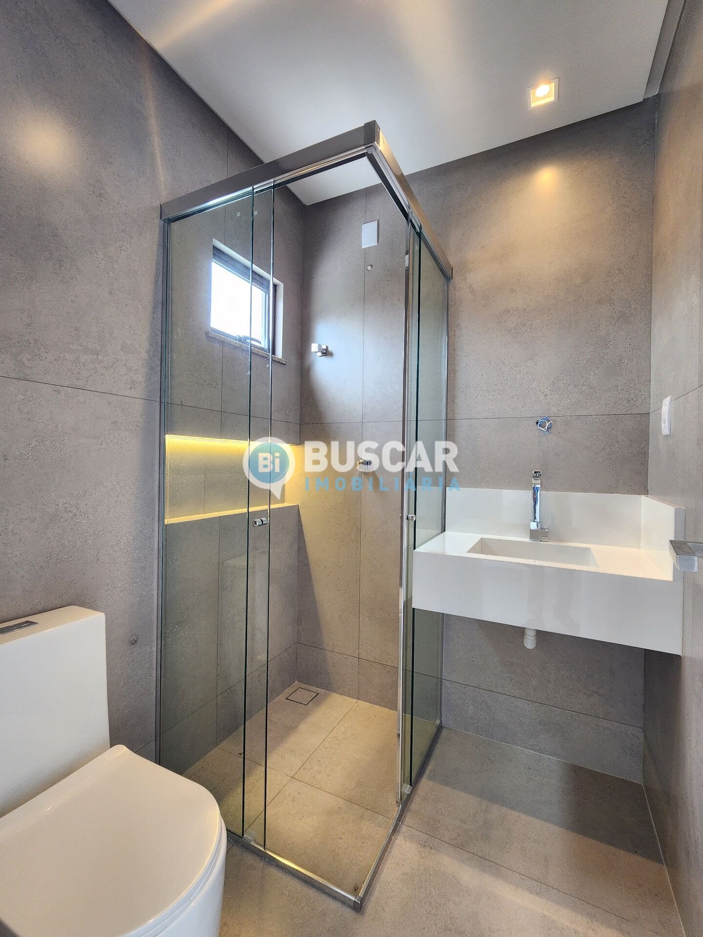 Casa à venda com 4 quartos, 4 suítes, 4 vagas e 240m² no Sim, Feira de Santana (BA) — foto 16 de 24