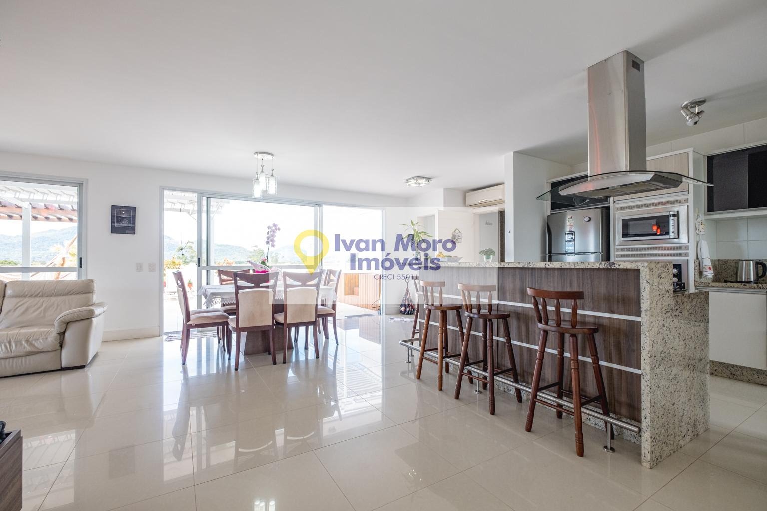 Cobertura à venda com 3 quartos, 3 suítes, 2 vagas e 265m² no Canasvieiras, Florianópolis (SC) — foto 5 de 30
