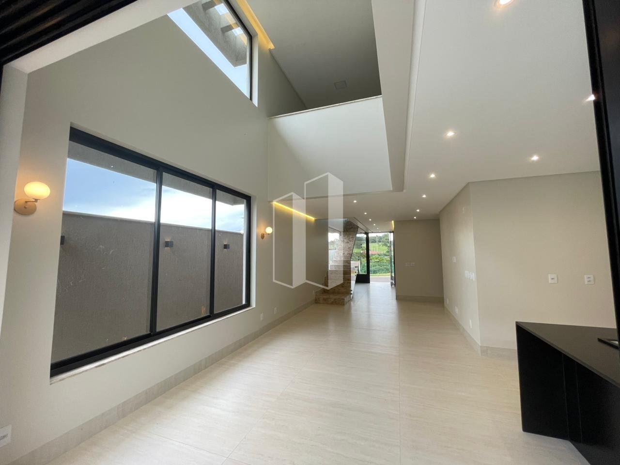 Casa à venda com 3 quartos, 3 suítes, 4 vagas e 220m² no Jardins Parma, Senador Canedo (GO) — foto 20 de 30