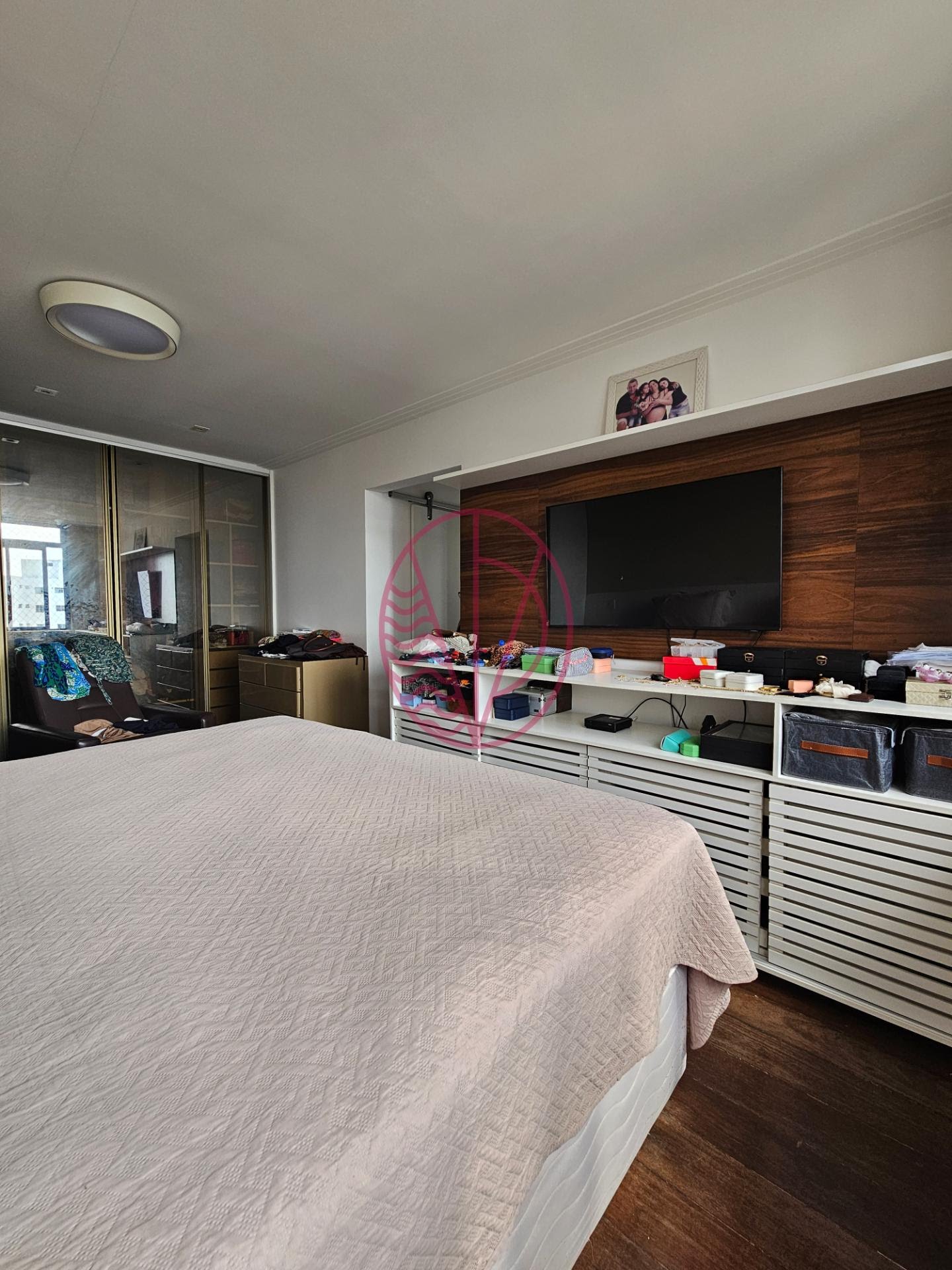 Apartamento para alugar com 4 quartos, 1 suíte, 2 vagas e 243m² no Barra, Salvador (BA) — foto 25 de 30