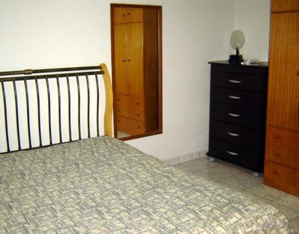 Casa à venda com 4 quartos, 1 suíte, 5 vagas e 320m² no Taboão, Diadema (SP) — foto 9 de 12