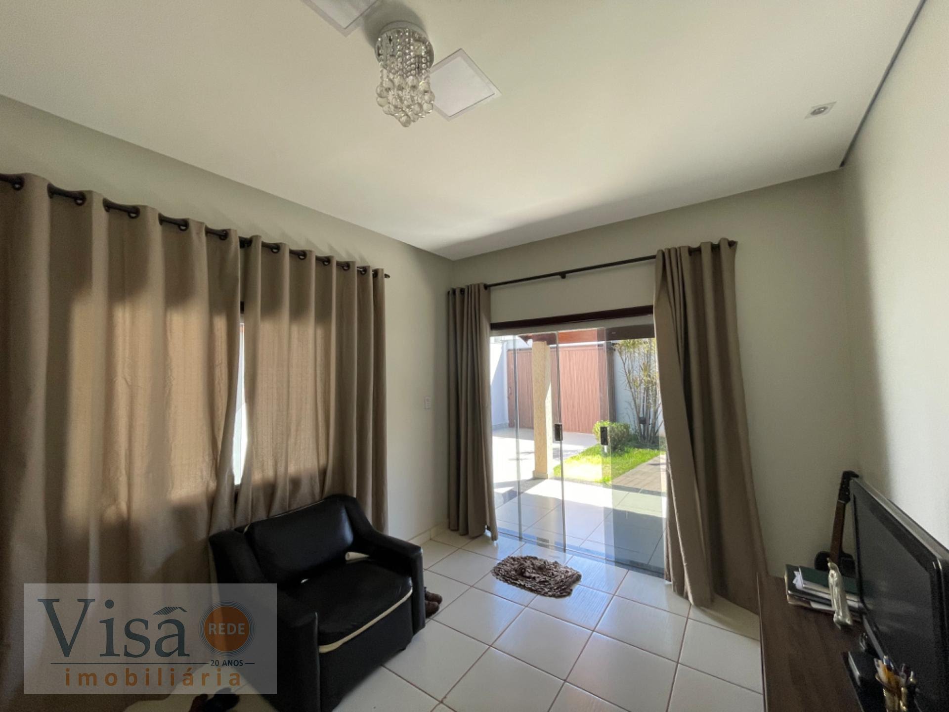 Casa à venda com 3 quartos, 1 suíte, 3 vagas e 200m² no Cidade Nova, Paracatu (MG) — foto 27 de 30