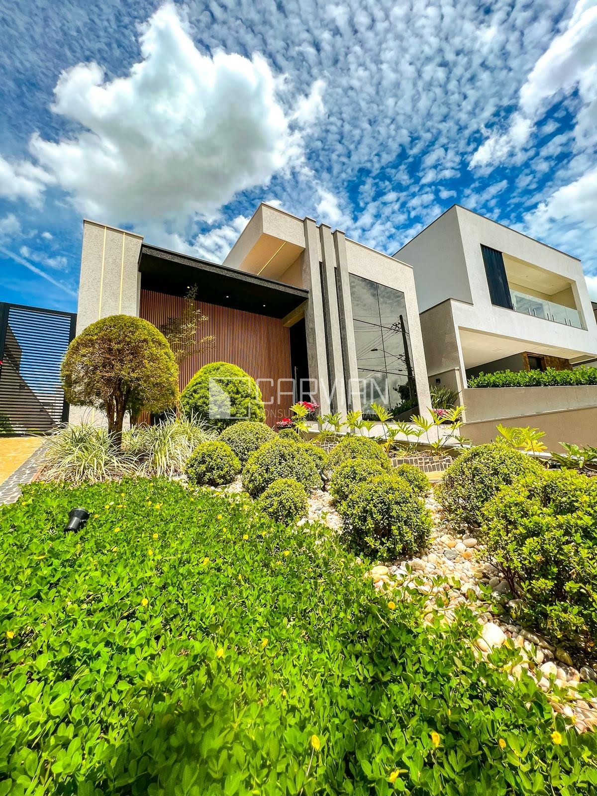 Casa à venda com 3 quartos, 3 suítes, 3 vagas e 365m² no Residencial Alto do Castelo I, Ribeirão Preto (SP) — foto 3 de 30