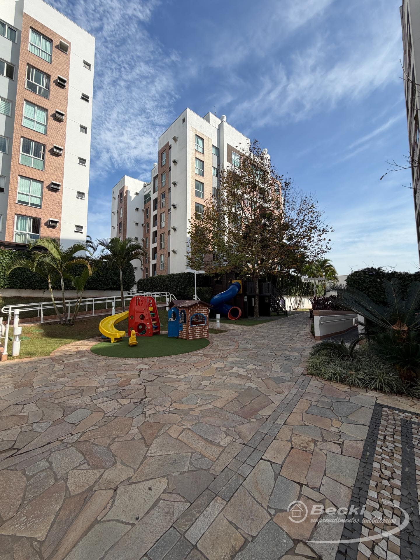 Cobertura à venda com 3 quartos, 1 suíte, 2 vagas e 129m² no Floresta, Joinville (SC) — foto 15 de 16
