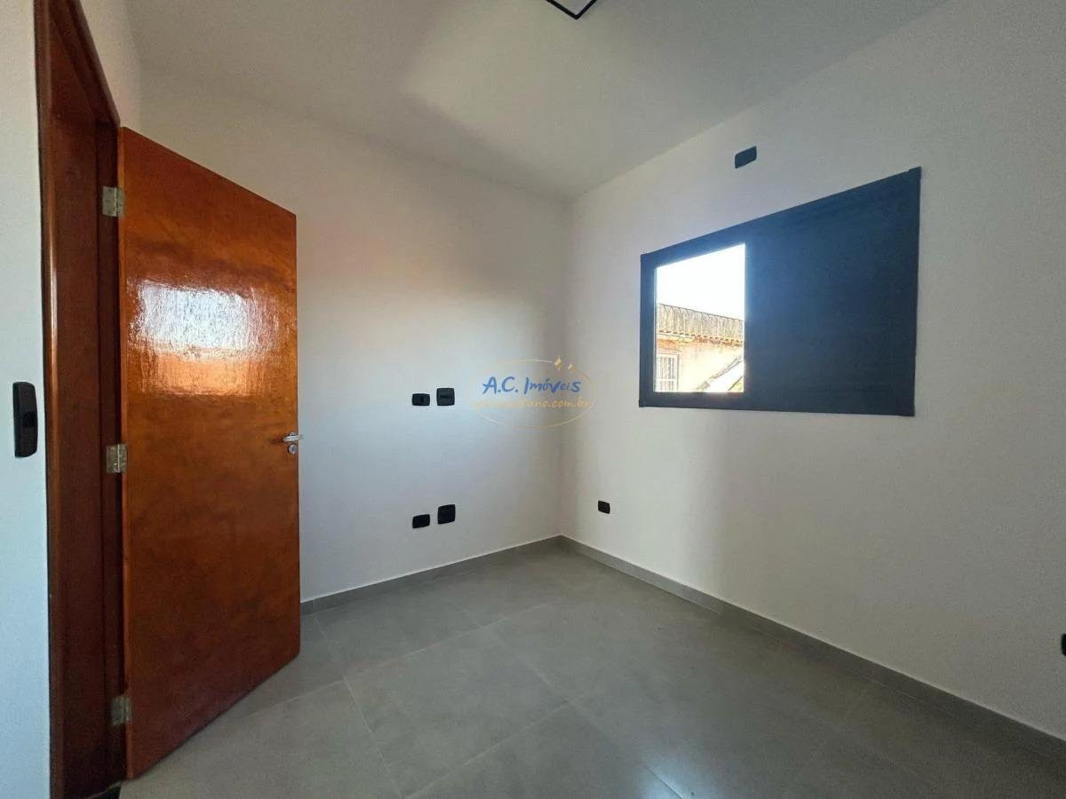Casa à venda com 2 quartos, 2 banheiros, 1 vaga e 55m² no Vila Tupi, Praia Grande (SP) — foto 17 de 22