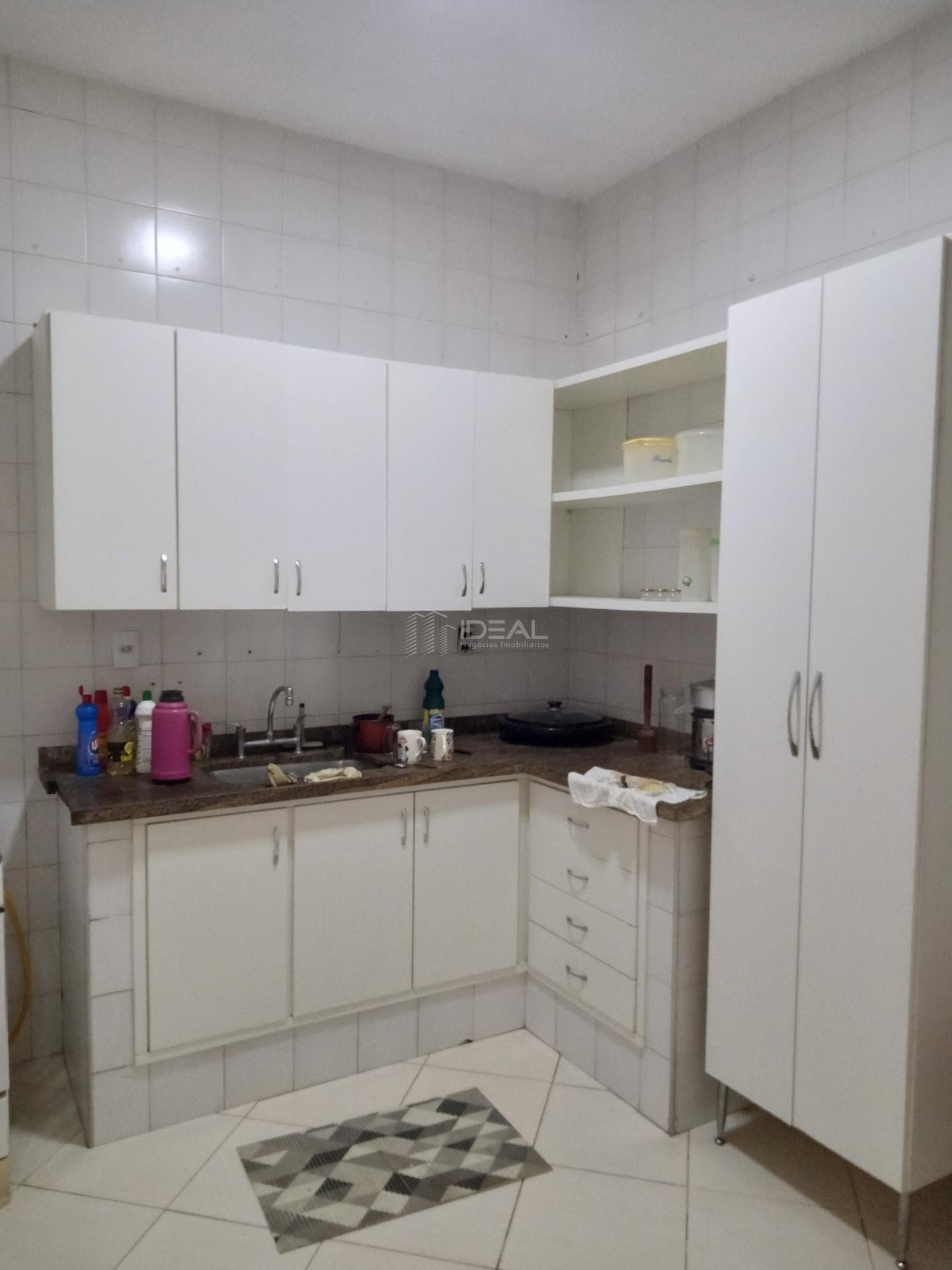 Casa à venda com 4 quartos, 2 suítes, 2 vagas e 250m² no Centro, Campos dos Goytacazes (RJ) — foto 17 de 30