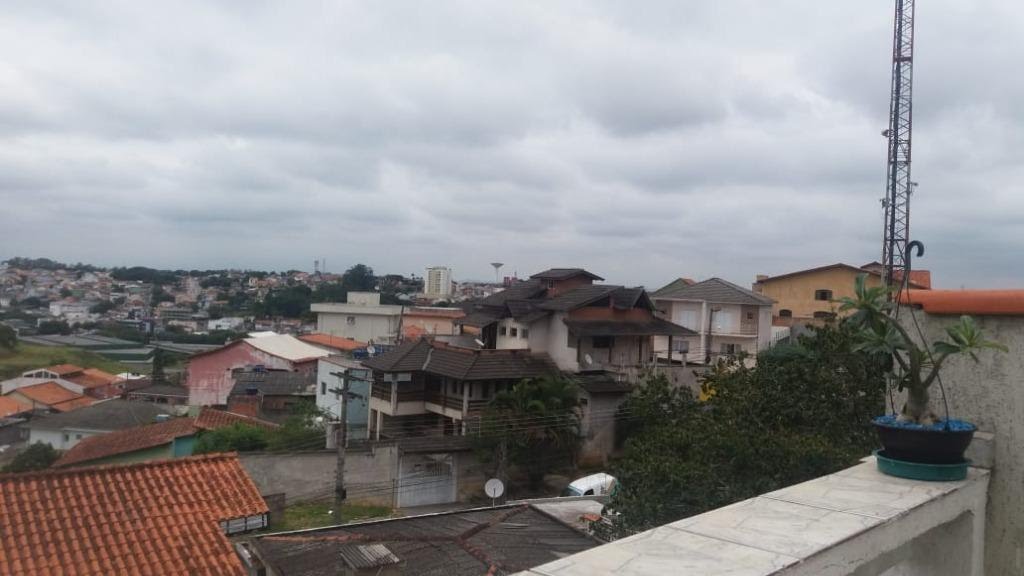 Casa à venda com 5 quartos, 3 suítes, 5 vagas e 240m² no Center Ville, Arujá (SP) — foto 14 de 15