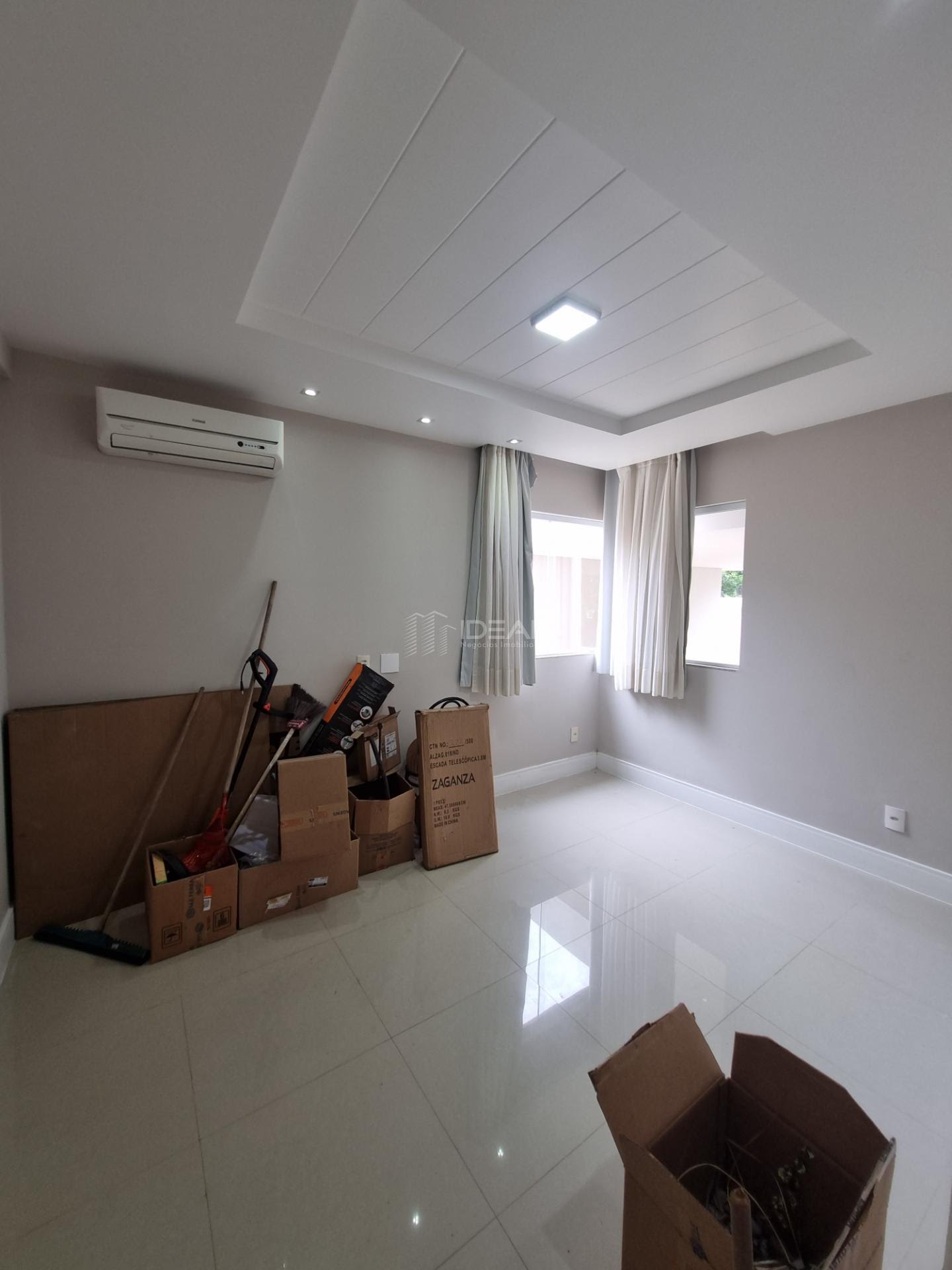 Casa à venda com 4 quartos, 4 suítes, 3 vagas e 463m² no Parque dos Rodoviários, Campos dos Goytacazes (RJ) — foto 21 de 26