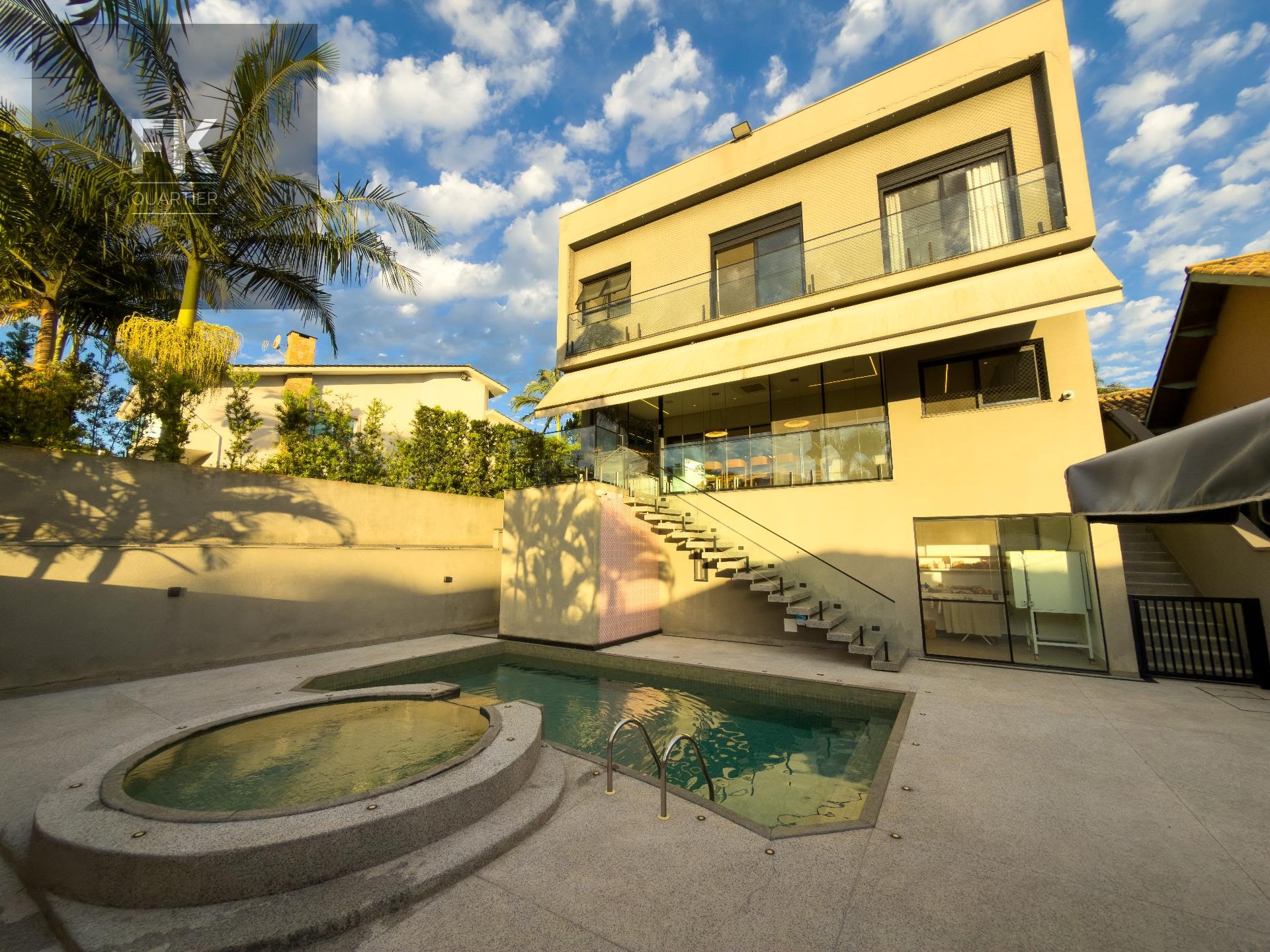 Casa à venda com 4 quartos, 4 suítes, 4 vagas e 360m² no Alphaville, Santana de Parnaíba (SP) — foto 9 de 27