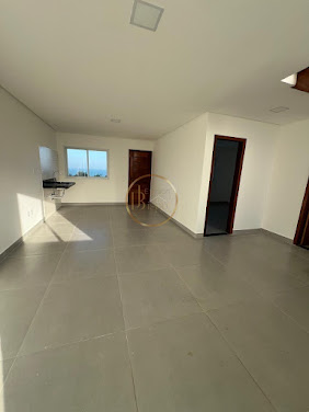 Casa de 03 dormitórios em Santa Cruz Cabrália - 146m², 3 suítes, 4 banheiros, venda e por R$755.000,00