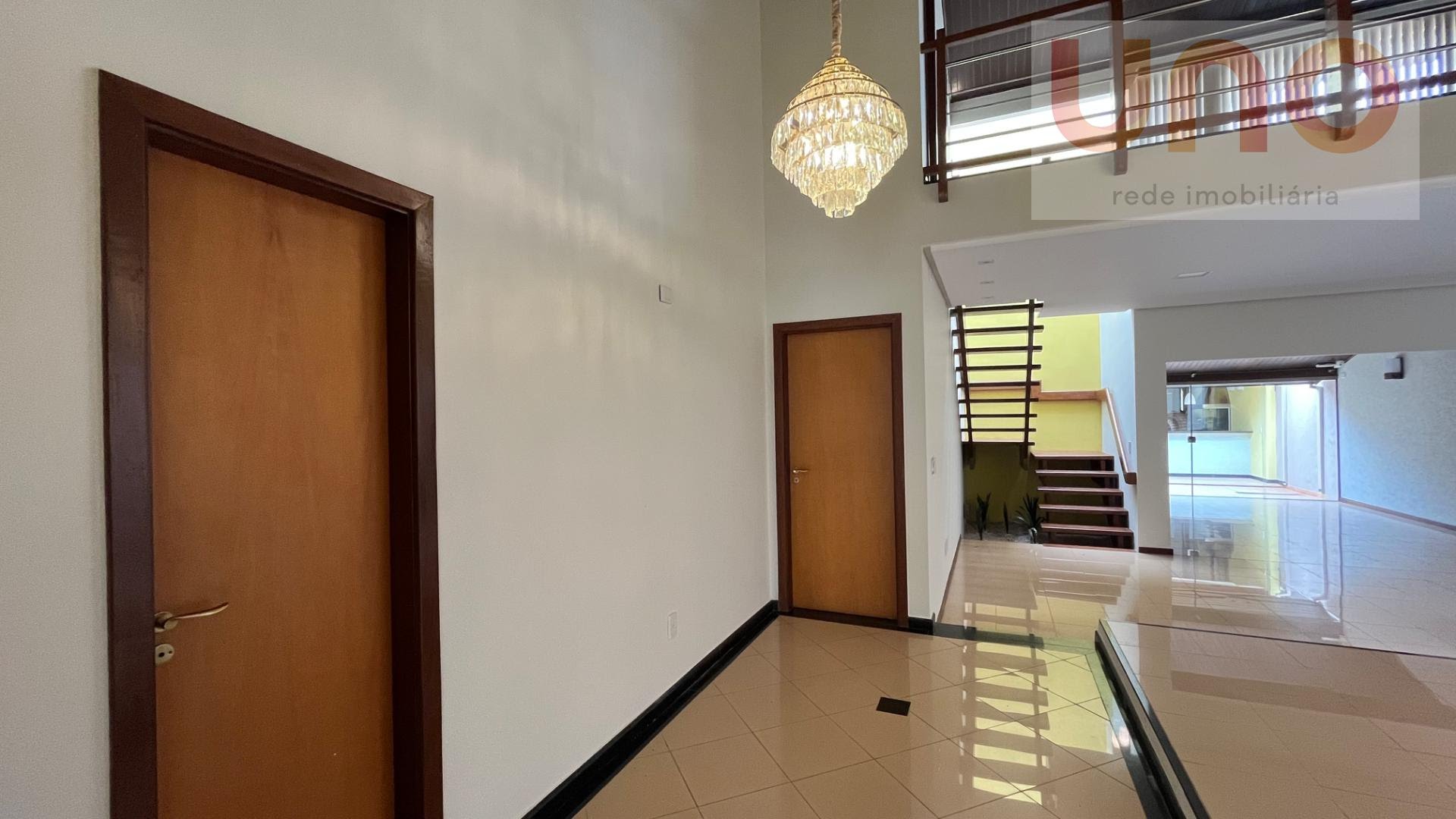 Casa à venda com 3 suítes, 4 vagas e 269m² no Jardim Autonomista, Campo Grande (MS) — foto 3 de 30