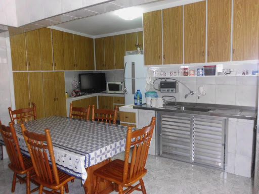 Cozinha com armários