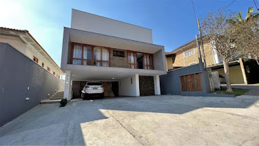 CASA MODERNA ALTO PADÃO - VENDA R$ 3.350.000,00 - REPLETA DE PLANEJADOS DE ÓTIMA QUALIDADE! -  COND. SÃO PAULO II - Cotia/SP