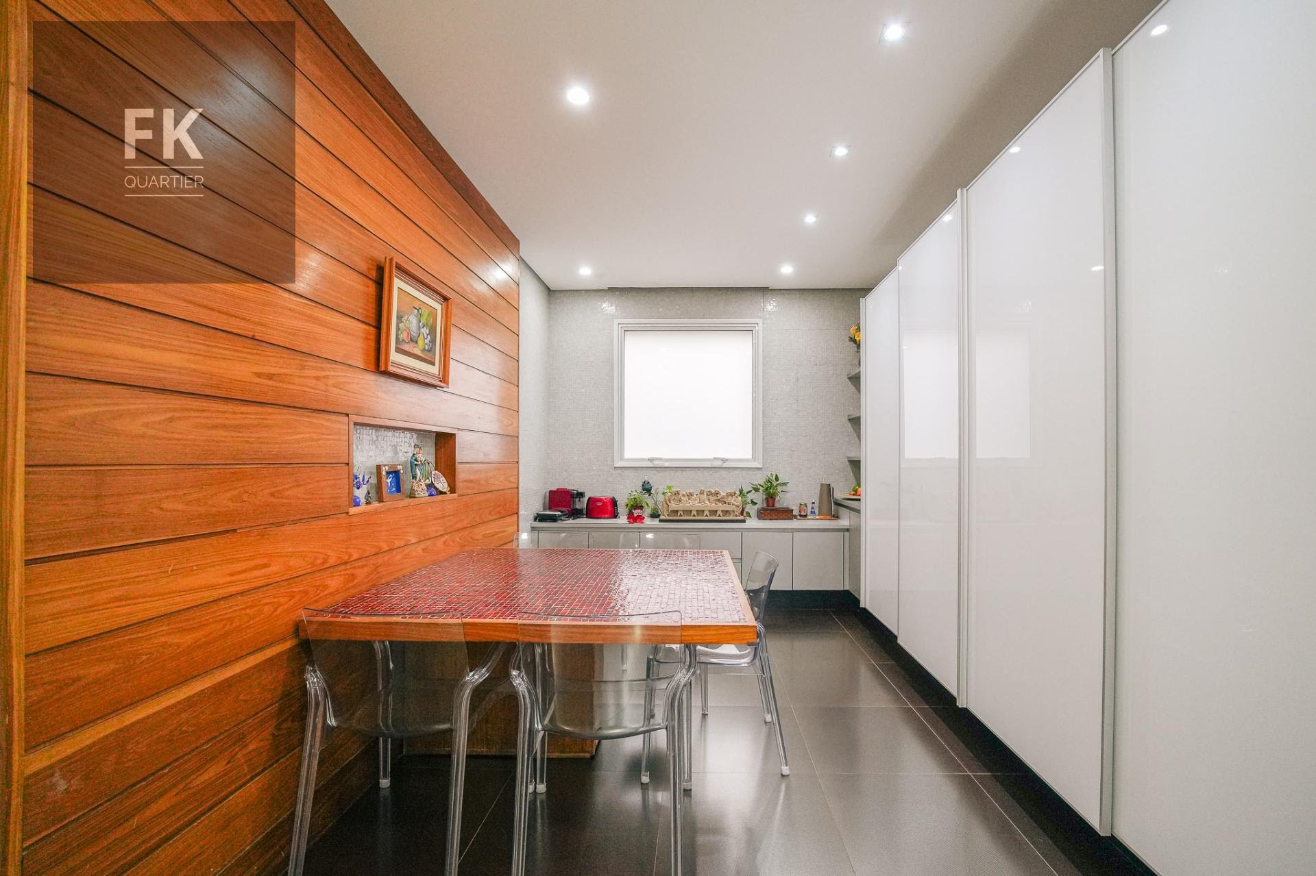 Casa à venda com 5 quartos, 5 suítes, 4 vagas e 598m² no Alphaville, Santana de Parnaíba (SP) — foto 28 de 30