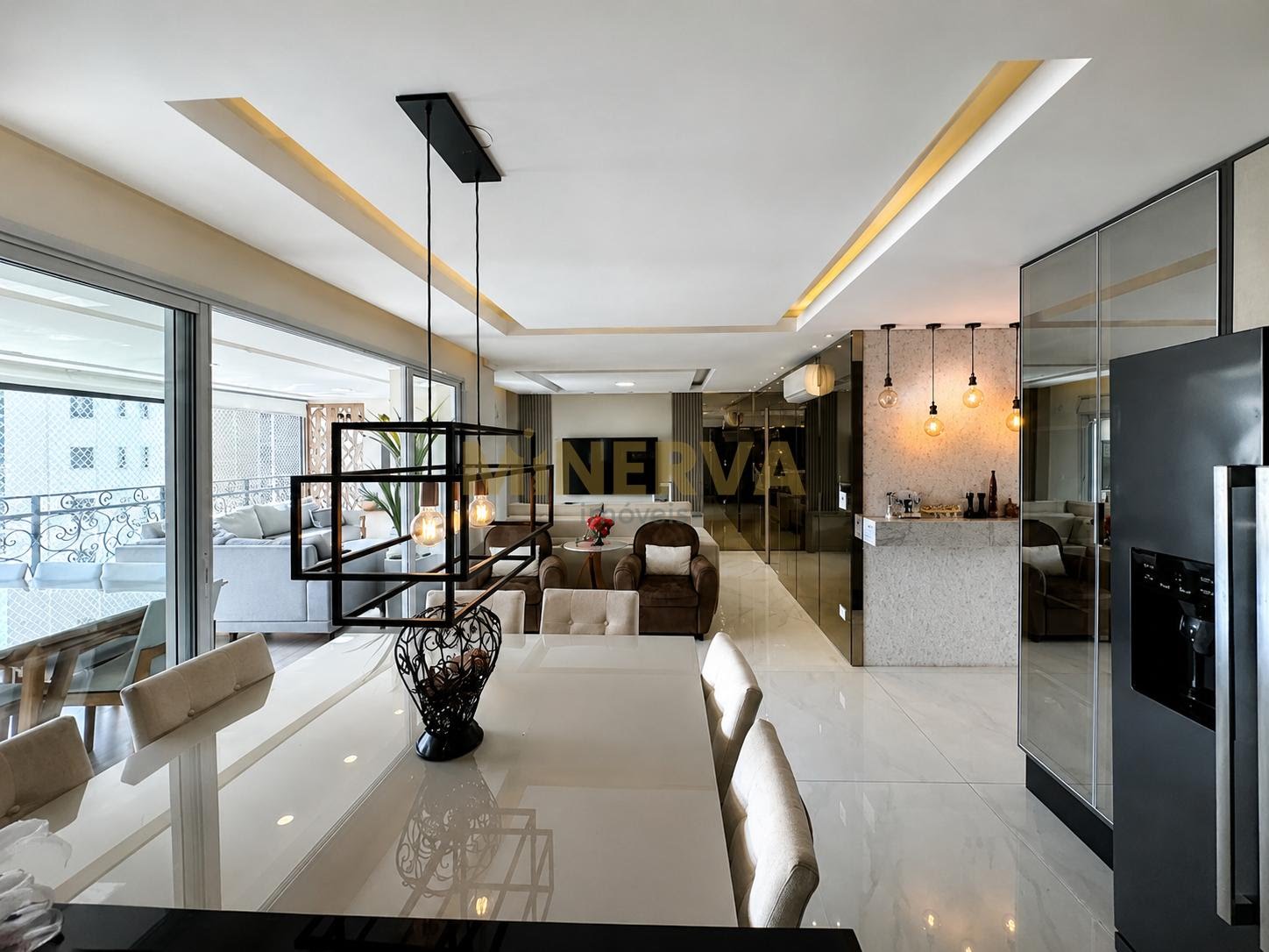 Apartamento à venda com 3 quartos, 5 banheiros, 2 vagas e 145m² no Jardim Lanzara, Guarulhos — foto principal