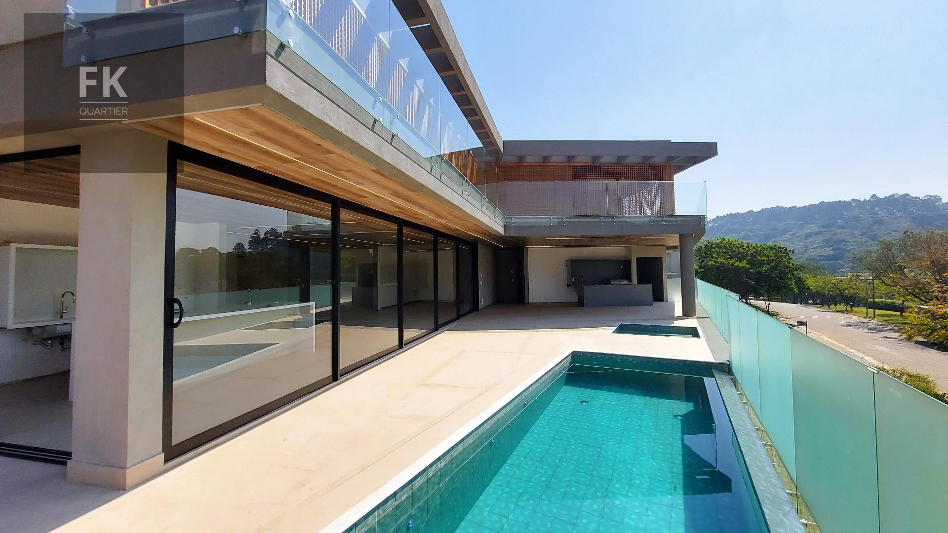 Casa à venda com 4 quartos, 4 suítes, 8 vagas e 597m² no Tamboré 11, Santana de Parnaíba (SP) — foto 10 de 21