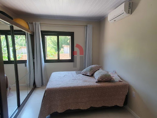 Casa nas Laranjeiras  -  Osório