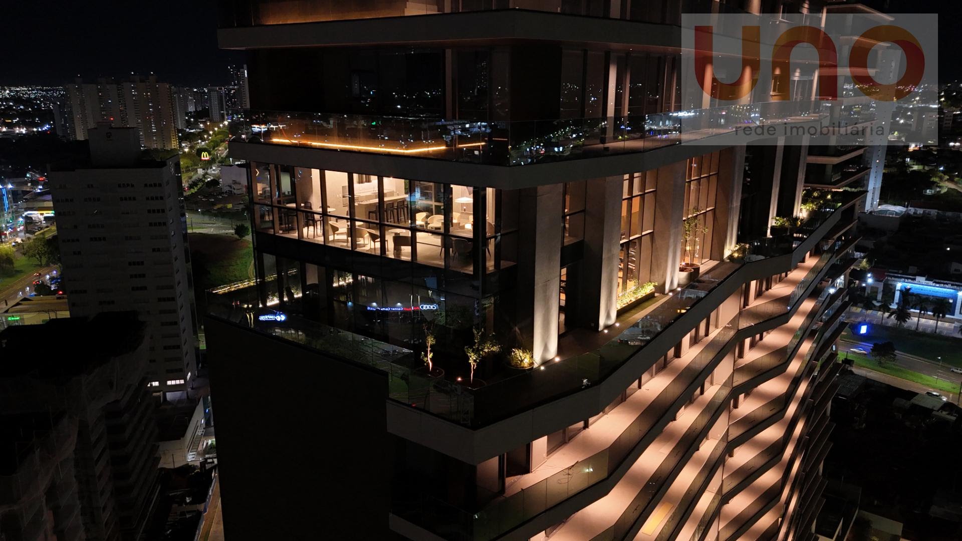 Apartamento à venda com 4 suítes e 346m² no Royal Park, Campo Grande (MS) — foto 11 de 30