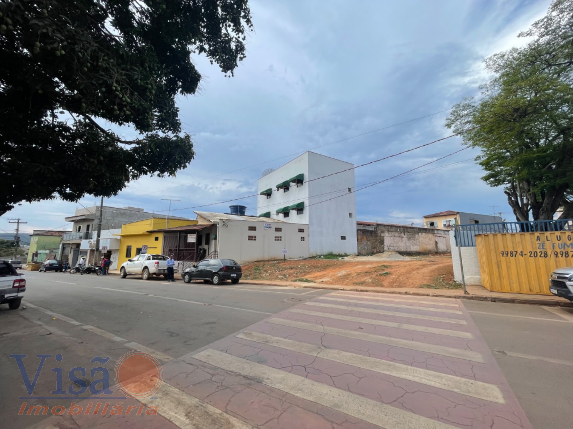 Terreno para alugar com 380m² de terreno no Centro, Paracatu — foto principal