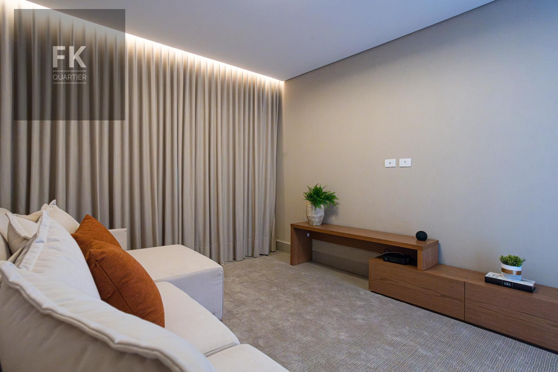 Casa à venda com 4 quartos, 4 suítes, 5 vagas e 390m² no Residencial Burle Marx, Santana de Parnaíba (SP) — foto 6 de 30