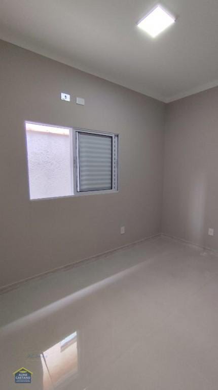 Casa à venda com 3 quartos, 2 suítes, 2 vagas e 110m² no Vila Tupi, Praia Grande (SP) — foto 9 de 30