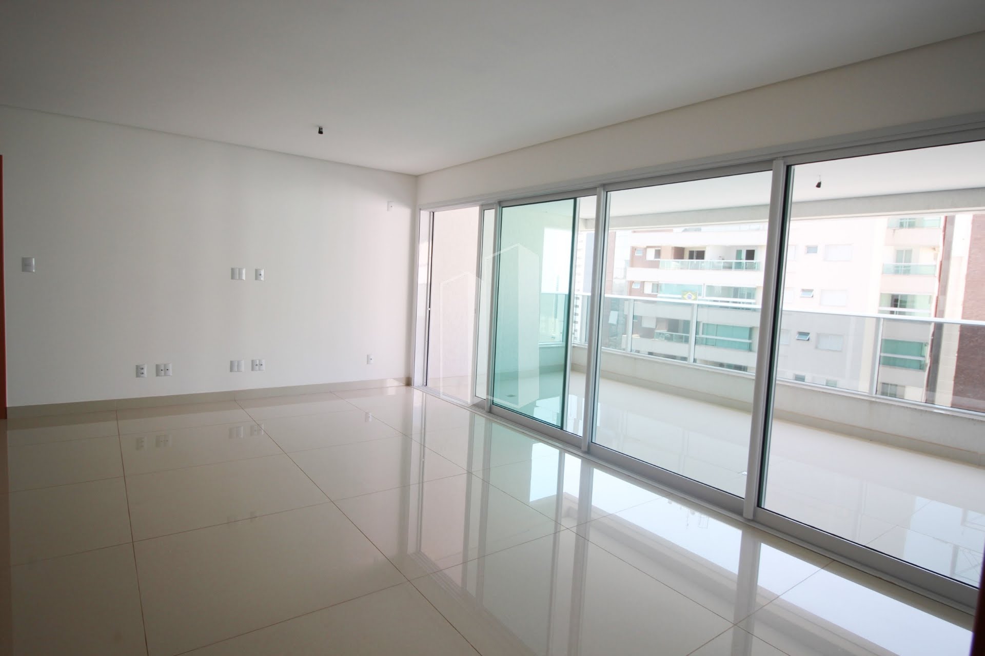 Apartamento à venda com 3 quartos, 3 suítes, 2 vagas e 154m² no Alto da Glória, Goiânia (GO) — foto 4 de 23