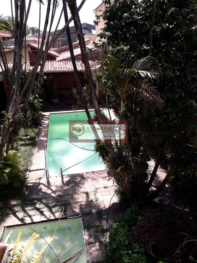 Casa à venda com 4 quartos, 1 banheiro, 5 vagas e 261m² no Jardim Ipanema (zona Sul), São Paulo — foto principal