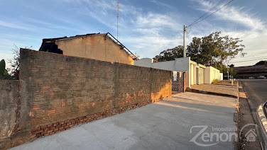 Casa em Vila Jamil de Lima, Adamantina: 2 Dorms por R$ 145k