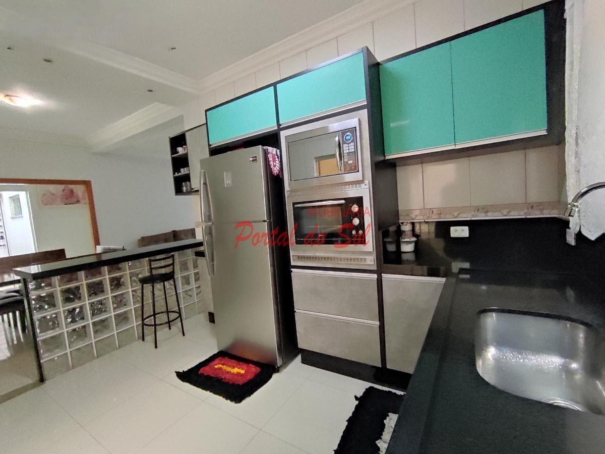 Casa à venda com 3 quartos, 1 suíte e 176m² no Jardim São Paulo, Santo Antônio da Platina (PR) — foto 5 de 13