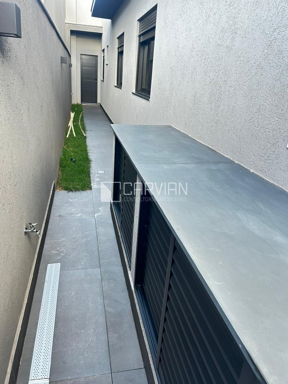 Casa à venda com 3 quartos, 3 suítes, 4 vagas e 144m² no Jardim Valencia, Ribeirão Preto (SP) — foto 17 de 24