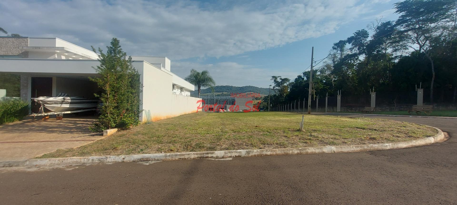 Terreno à venda com 391m² de terreno no Condominio Residencial Monte Sinai, Santo Antônio da Platina — foto principal