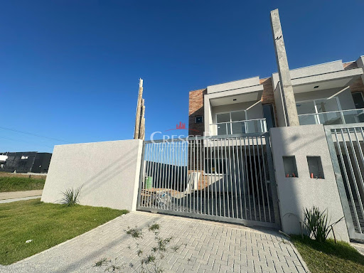 Sobrado em Condomínio com 3 quartos em Bela Vista