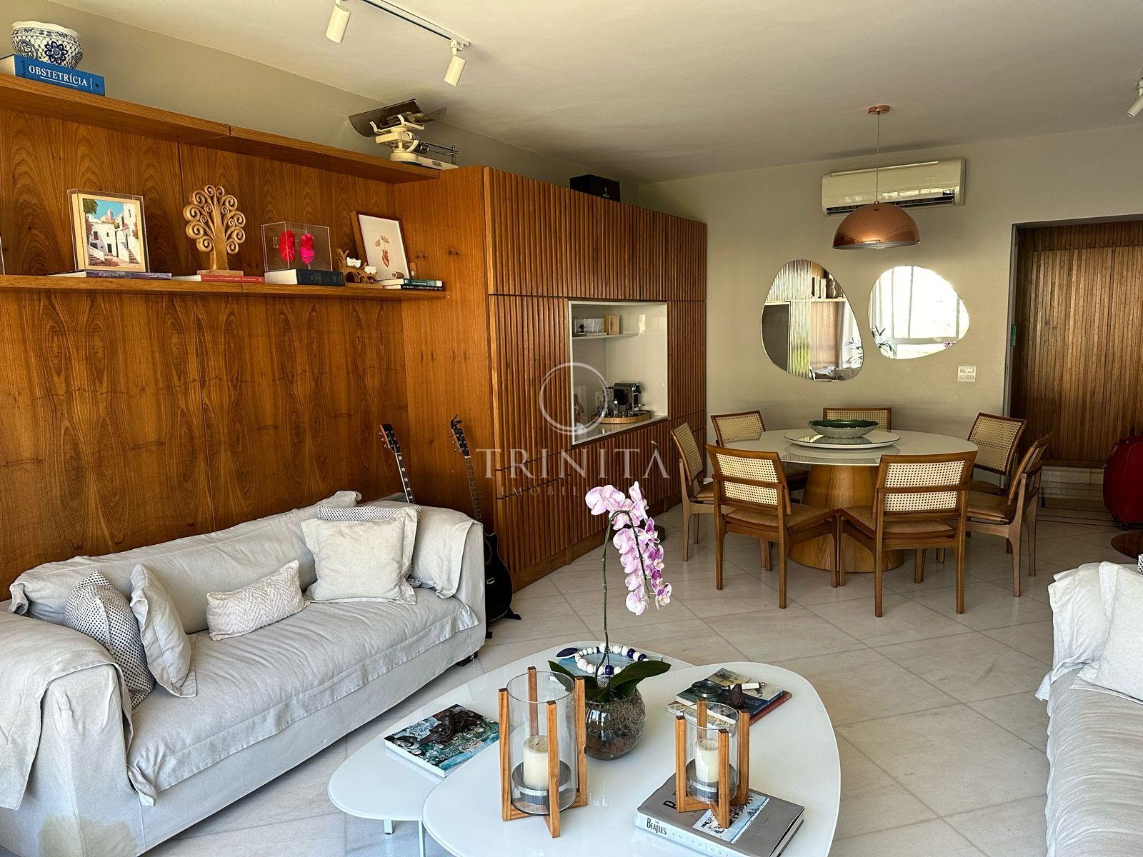 Sala - Lagoa - Cobertura Triplex - Trinità IMobiliária