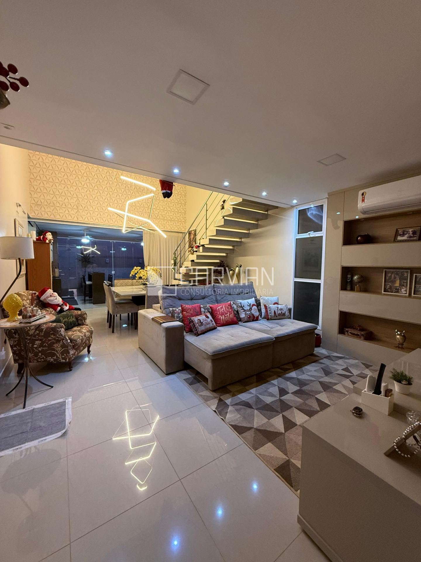 Casa à venda com 3 quartos, 3 suítes, 4 vagas e 307m² no Condomínio Guaporé, Ribeirão Preto (SP) — foto 3 de 30