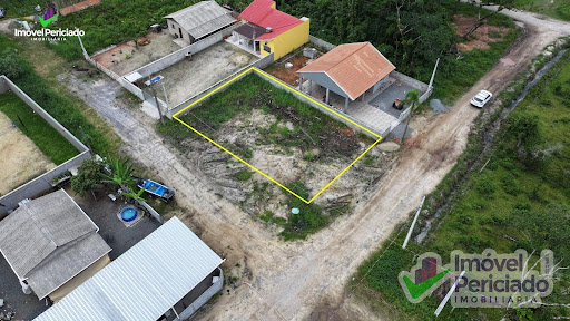 Terreno à Venda em Pontal do Norte, Itapoá por R$220.000