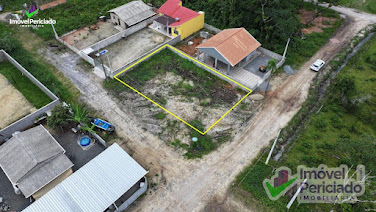 Terreno à Venda em Pontal do Norte, Itapoá por R$220.000