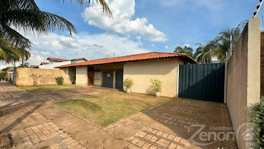 Casa à Venda no Parque das Nações, Adamantina, 4 Dorms, 5 Suítes